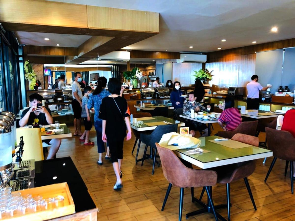 Crystal Jade Hotel Rayong Extérieur photo