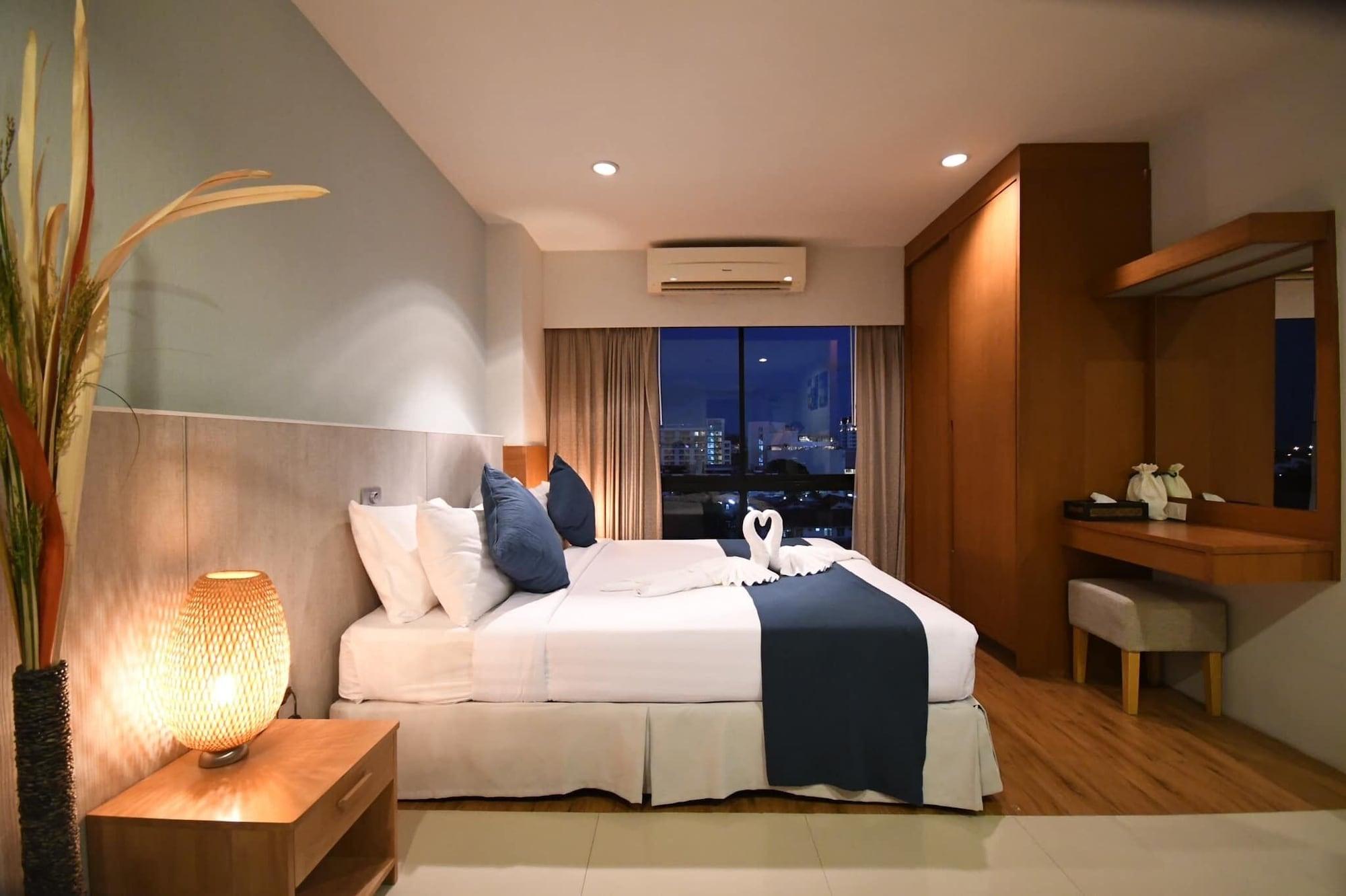 Crystal Jade Hotel Rayong Extérieur photo