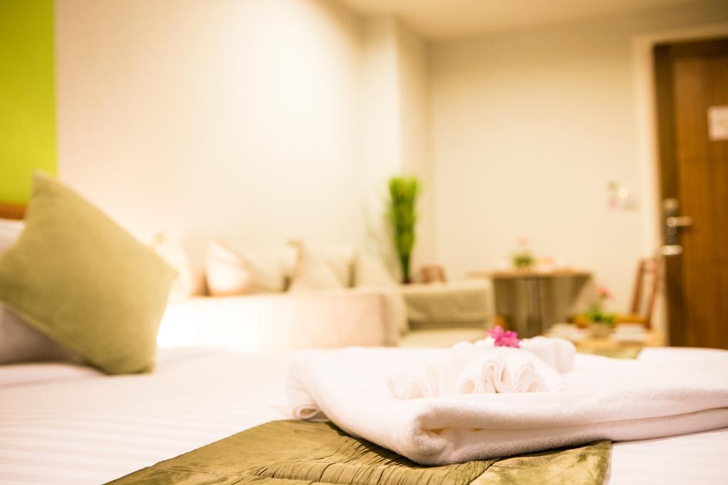 Crystal Jade Hotel Rayong Extérieur photo